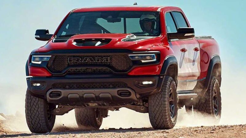 The Hellcat-powered Ram 1500 TRX (702 HP) Ready to fight the F-150 ...
